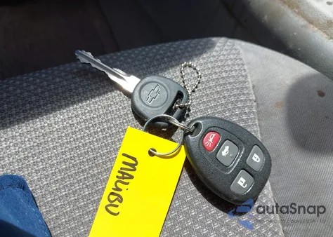 2010 Chevrolet Malibu Ls z USA, uszkodzony, nr VIN 1G1ZB5EB7AF208697